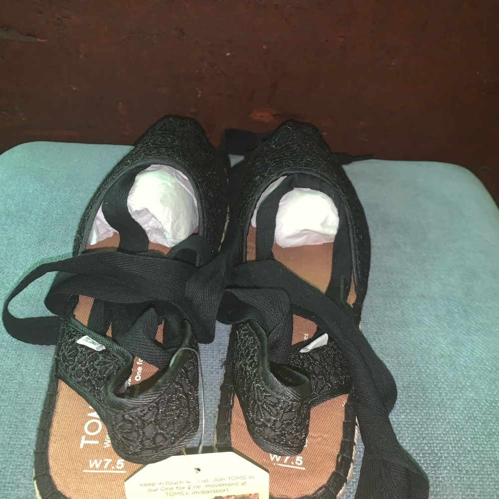 Toms Bella Moroccan Crochet